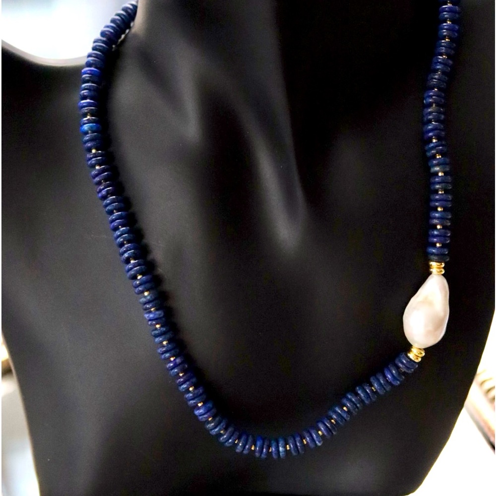 Lapis Lazuli beaded necklace with Baroque Pearl, Delicate necklace